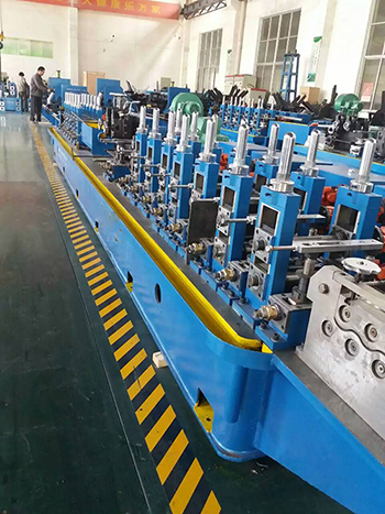 高頻焊管設(shè)備廠家 造潮流之勢